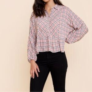 FRANCESCAS Emilie Button Front Plaid Peplum Top Pink Medium M